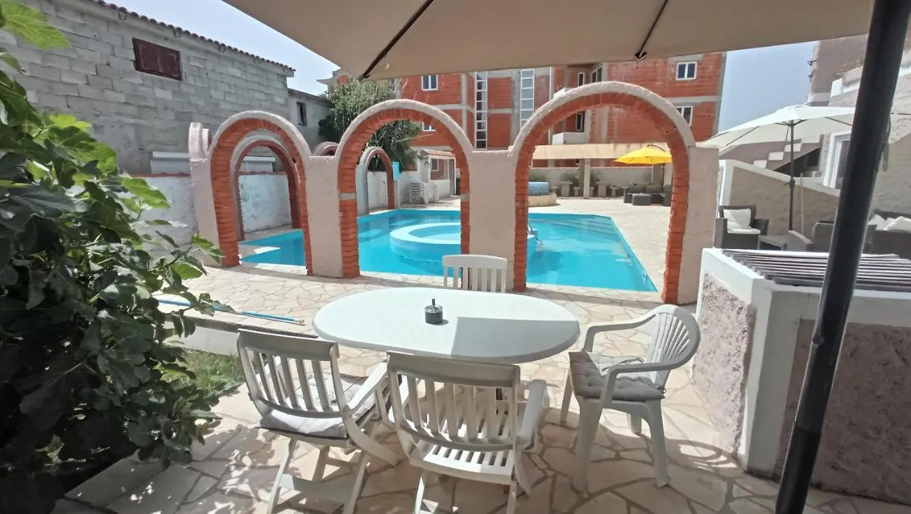 Vila Kula Aparthotel Nin